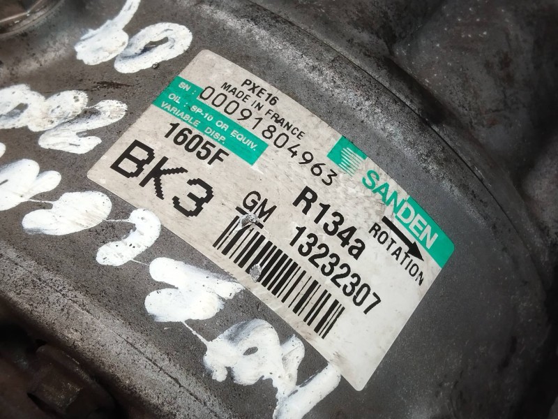 Recambio de compresor aire acondicionado para opel insignia berlina cosmo referencia OEM IAM PXE161605F 13232307 