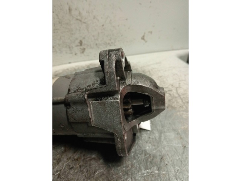 Recambio de motor arranque para renault megane iii berlina 5 p business referencia OEM IAM 233004868R  