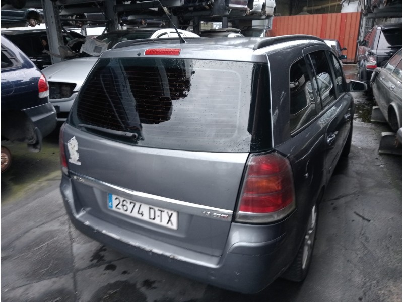 opel zafira b del año 2005