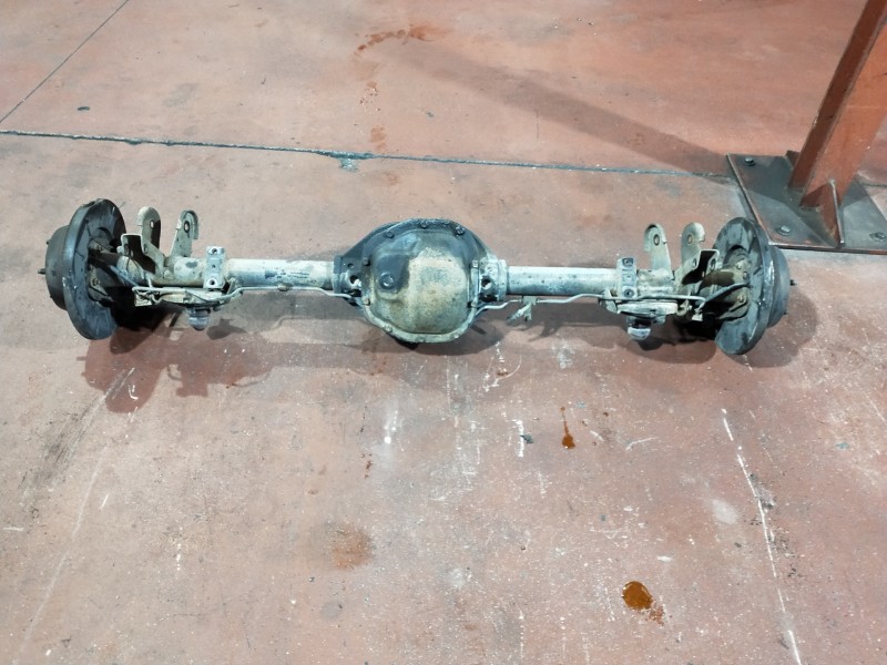 Recambio de puente trasero para jeep gr.cherokee (wj/wg) 4.0 limited referencia OEM IAM   DISCO/ABS