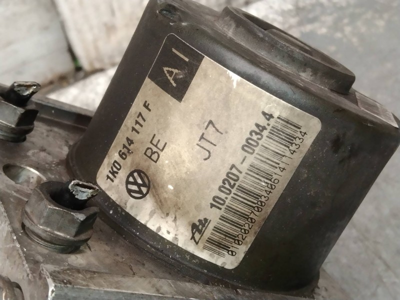 Recambio de abs para volkswagen golf v berlina (1k1) highline referencia OEM IAM 10097003133 10020700344 00005793E6 1K0907379N 1