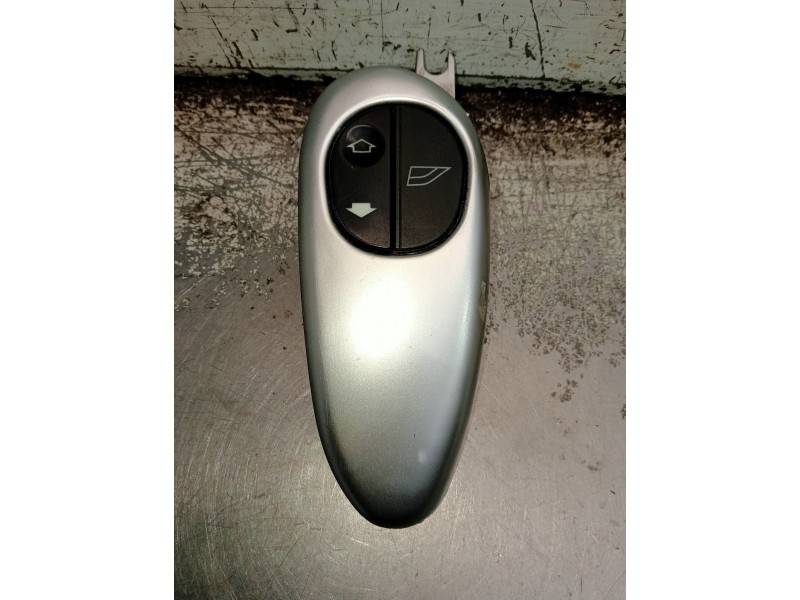 Recambio de mando elevalunas delantero derecho para ford puma (cce) 1.4 referencia OEM IAM 96FG14529AC 03153400 