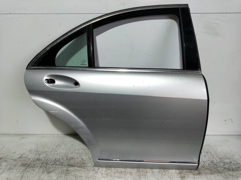 Recambio de puerta trasera derecha para mercedes clase s (w221) berlina 320 / 350 cdi (221.022) referencia OEM IAM  4P 