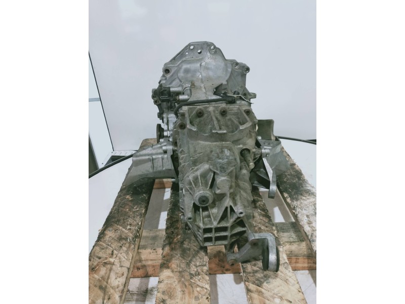 Recambio de caja cambios para audi 100 berlina (c4) básico referencia OEM IAM AXG 0527 13041 