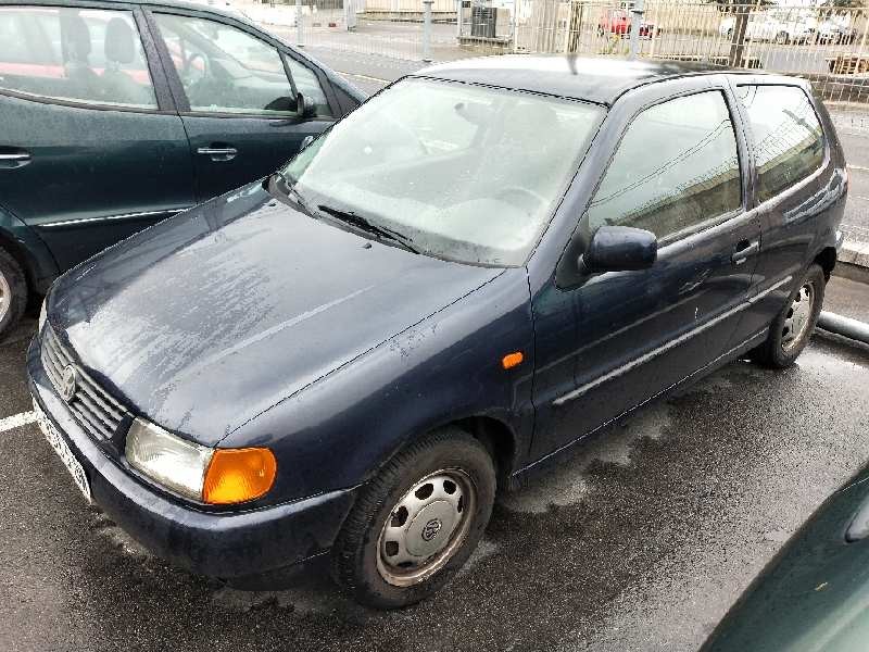 volkswagen polo berlina (6n1) del año 1997