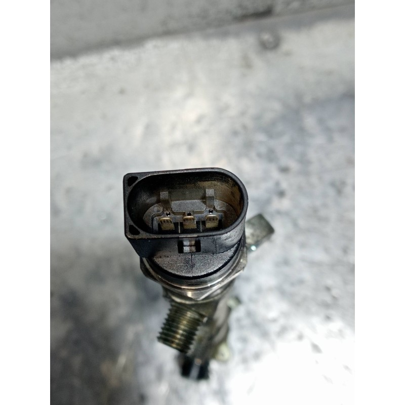 Recambio de rampa inyectora para mercedes clase c (w203) sportcoupe c 220 cdi (203.706) referencia OEM IAM 0445214004 A611070009