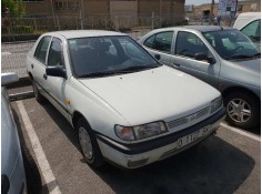 nissan sunny berlina (n14) del año 1993