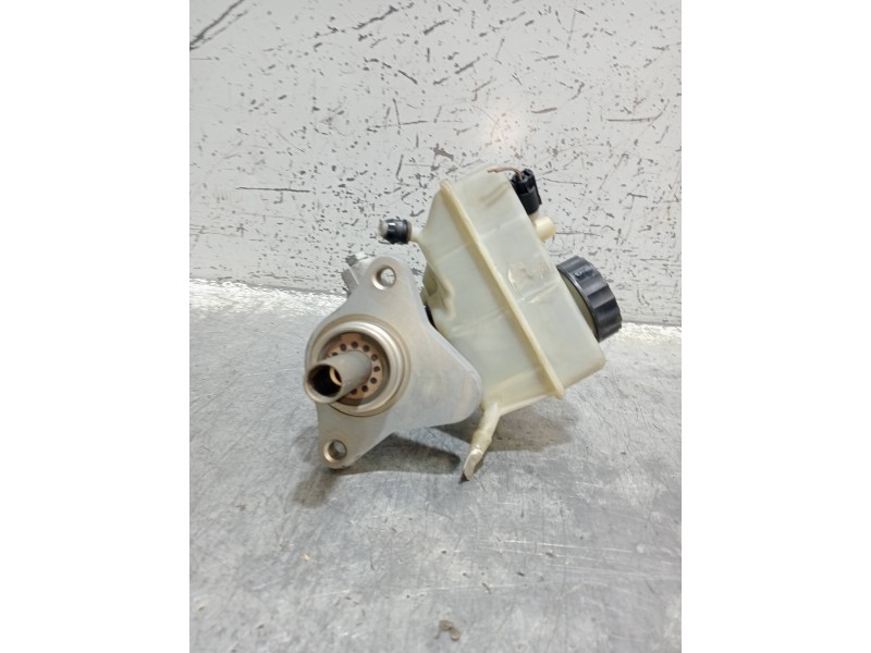 Recambio de bomba freno para mercedes clase c (w203) sportcoupe c 220 cdi (203.706) referencia OEM IAM A2034300002  