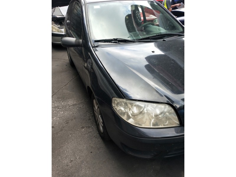 fiat punto berlina (188) del año 2005