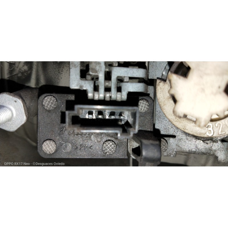 Recambio de piloto trasero izquierdo interior para opel vectra c caravan elegance referencia OEM IAM 24469463LN 13184024LD 