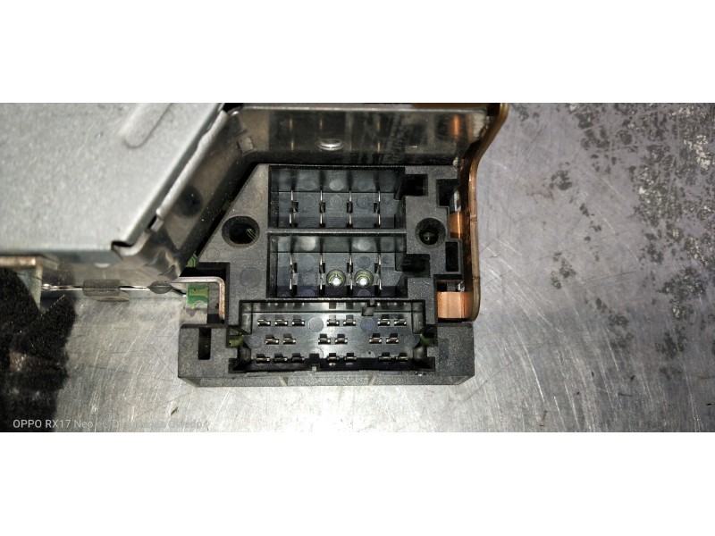 Recambio de sistema audio / radio cd para peugeot 206 berlina x-line refri referencia OEM IAM 964514597700 VDO0398119 