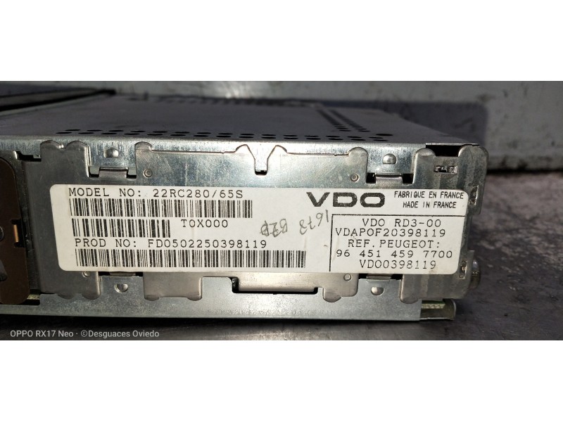 Recambio de sistema audio / radio cd para peugeot 206 berlina x-line refri referencia OEM IAM 964514597700 VDO0398119 