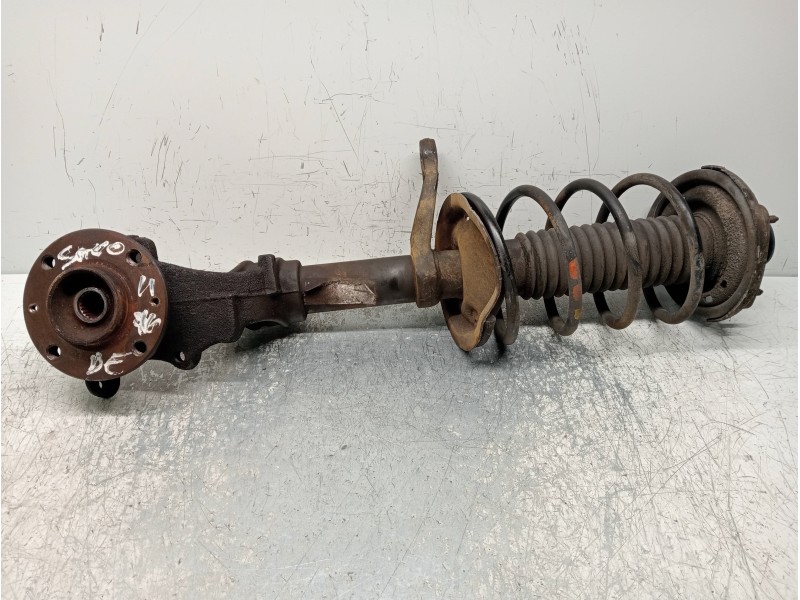 Recambio de mangueta delantera derecha para citroen saxo 1.1 x referencia OEM IAM   