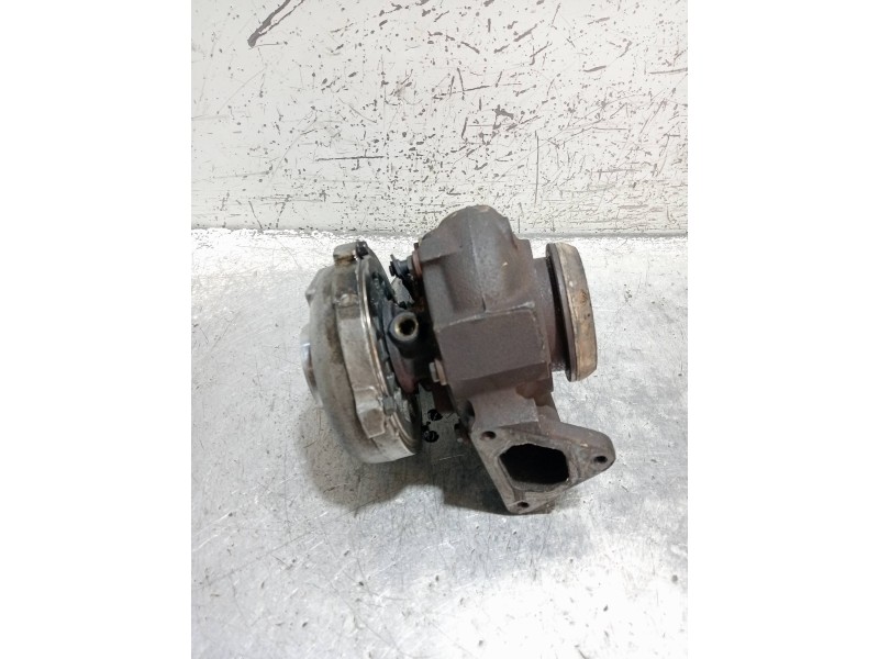 Recambio de turbocompresor para mercedes clase clk (w209) coupe 270 cdi (209.316) referencia OEM IAM A6120960499 7110092 