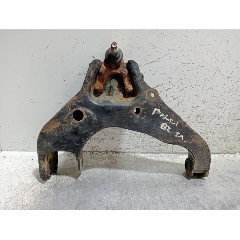 Recambio de brazo suspension inferior delantero derecho para mitsubishi montero (l040) 2500 td (2-ptas.) referencia OEM IAM   