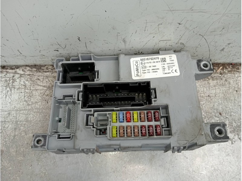Recambio de caja reles / fusibles para ford ka (ccu) titanium referencia OEM IAM 00518762470 28259652 