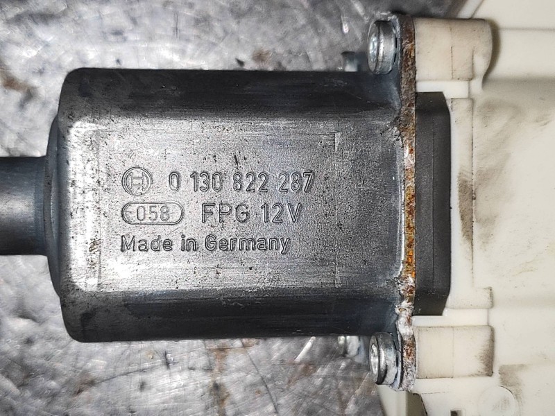 Recambio de elevalunas delantero izquierdo para ford s-max (ca1) trend referencia OEM IAM   0130822287