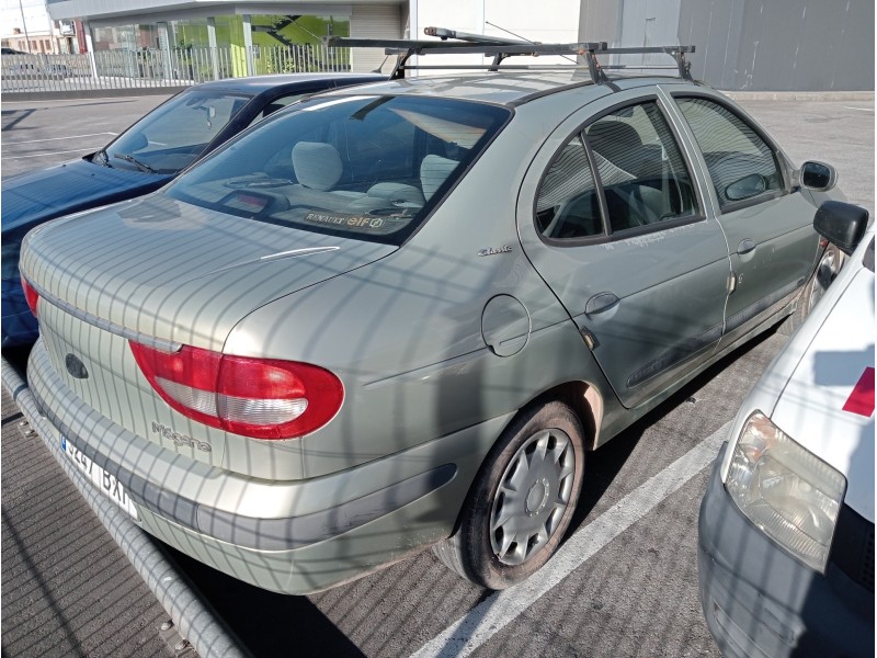 renault megane i fase 2 classic (la..) del año 2002