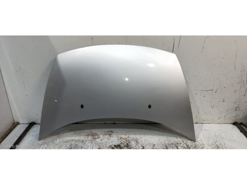 Recambio de capot para citroen c3 1.4 16v sensodrive sx plus referencia OEM IAM   