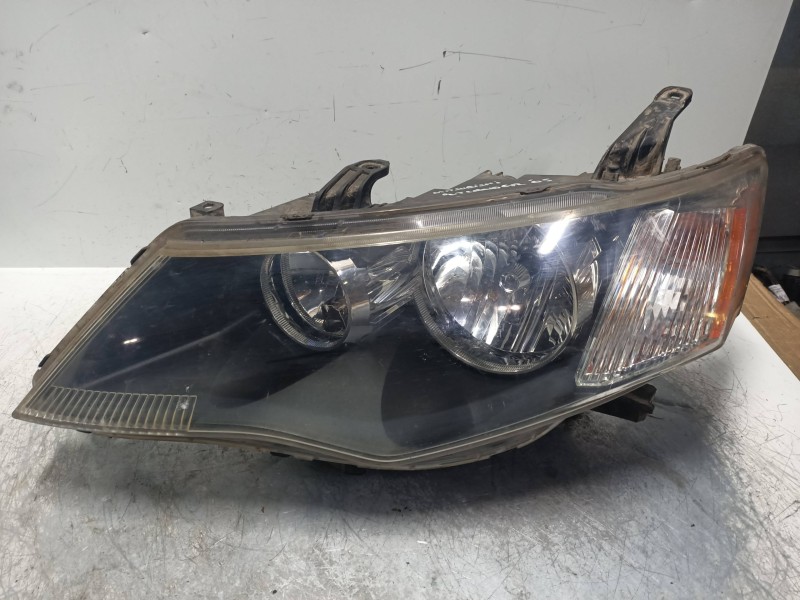 Recambio de faro izquierdo para mitsubishi outlander (cu0w) referencia OEM IAM    Recambio de faro izquierdo para mitsubishi outlander (cu0w) referencia OEM IAM