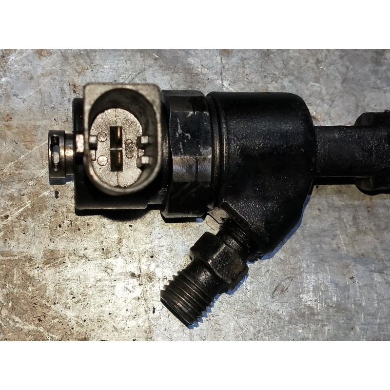 Recambio de inyector para mercedes clase clk (w209) coupe 270 cdi (209.316) referencia OEM IAM 0445110177  BOSCH