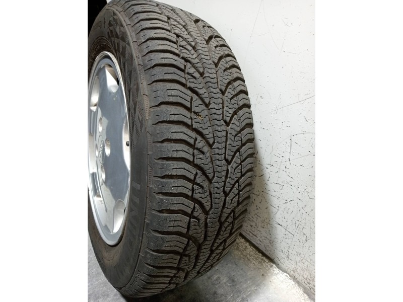 Recambio de juego llantas para audi coupe (8b3) básico referencia OEM IAM  CUBIERTAS 195/65/15