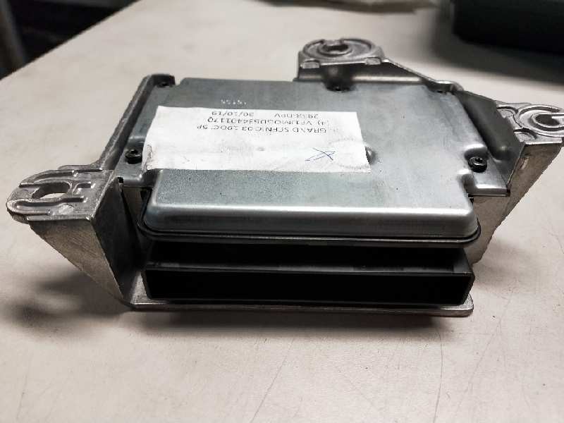 Recambio de centralita airbag para renault scenic ii 1.9 dci diesel referencia OEM IAM 604290400 8200481139A 