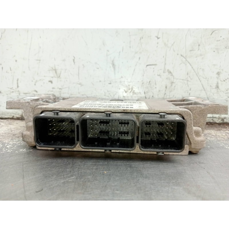 Recambio de centralita motor uce para citroen c3 1.4 16v sensodrive sx plus referencia OEM IAM IAW6LP206 9657429480 16763044