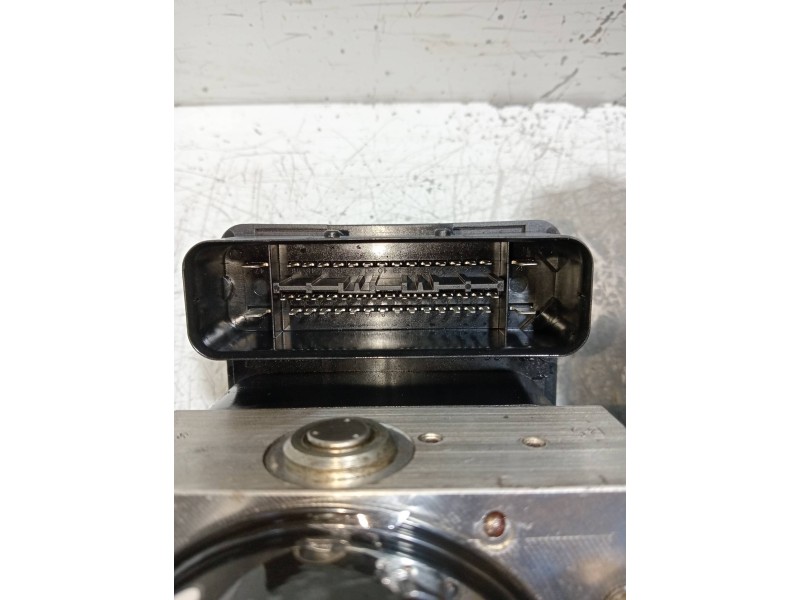 Recambio de abs para citroen c5 berlina sx (e) referencia OEM IAM 10096011653 9659770580 10020602334