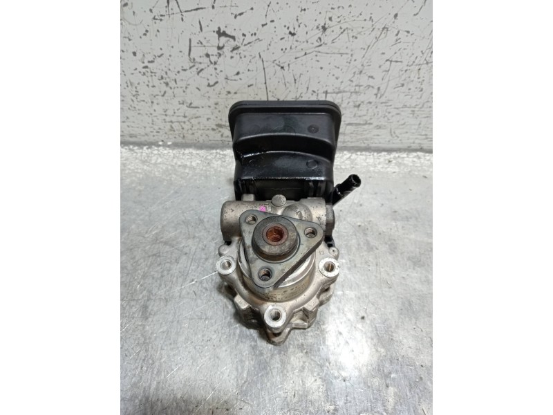 Recambio de bomba direccion para bmw serie 5 berlina (e39) 520d referencia OEM IAM 7691900518 6750938 