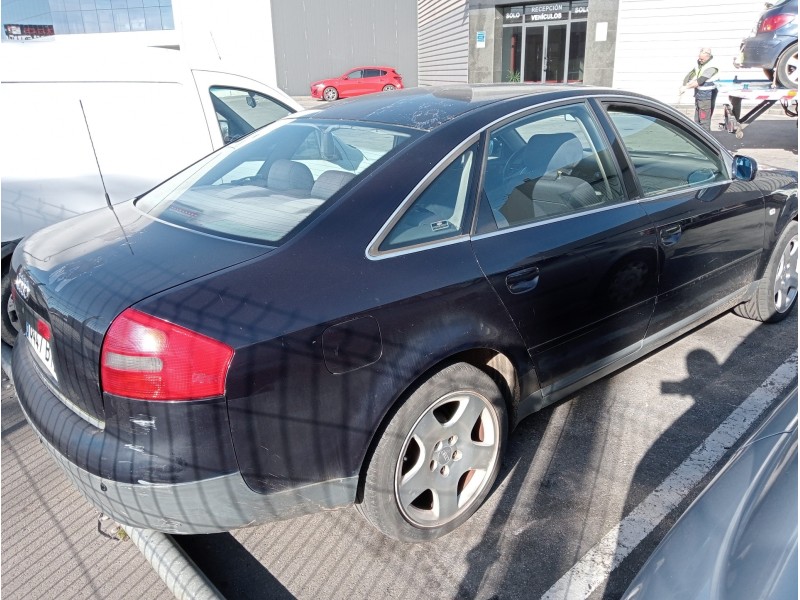 audi a6 berlina (4b2) del año 2002