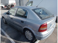 opel astra g berlina del año 2002 2
