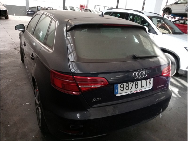 audi a3 sportback (8vf) del año 2021