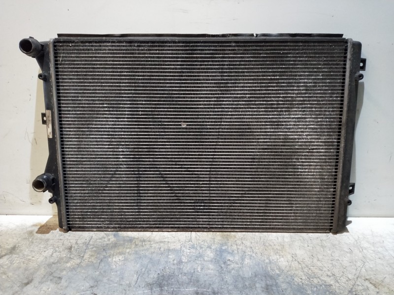 Recambio de radiador agua para volkswagen golf iv berlina (1j1) referencia OEM IAM 1K0121251L  