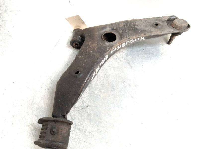 Recambio de brazo suspension inferior delantero izquierdo para mitsubishi carisma berlina 4 (da0) 1.9 turbodiesel referencia OEM