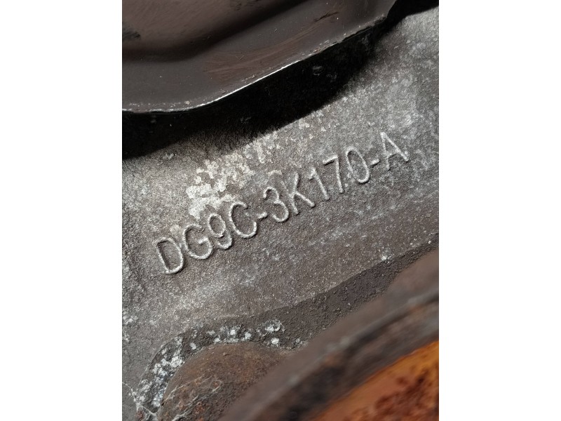 Recambio de mangueta delantera derecha para ford mondeo lim. trend referencia OEM IAM DG9C3K170A  