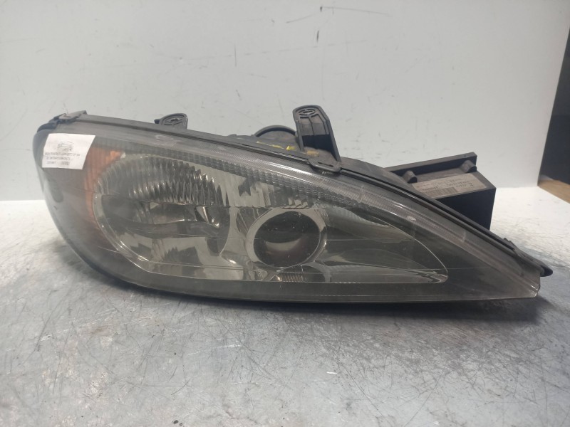 Recambio de faro derecho para nissan primera trav. (wp11) básico referencia OEM IAM 89003045 260109F600 