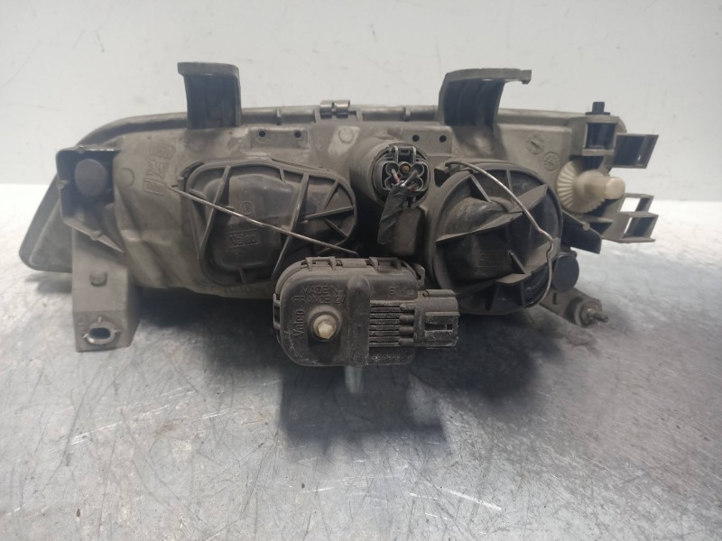 Recambio de faro derecho para nissan primera berlina (p11) gx referencia OEM IAM   