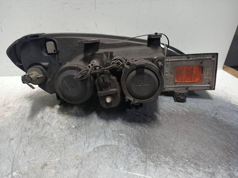 Recambio de faro izquierdo para nissan primera berlina (p11) elegance referencia OEM IAM 89003046 260609F610 XENON