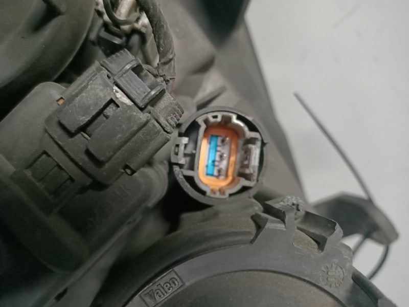 Recambio de faro izquierdo para nissan primera berlina (p11) elegance referencia OEM IAM 89003046 260609F610 XENON