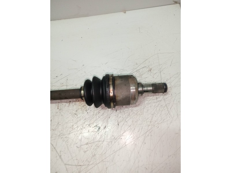 Recambio de transmision delantera derecha para hyundai elantra (xd) 1.6 gls (4-ptas.) referencia OEM IAM   