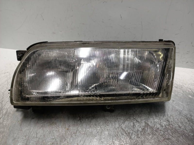 Recambio de faro izquierdo para nissan primera berl./familiar (p10/w10) 1.6 16v cat referencia OEM IAM   