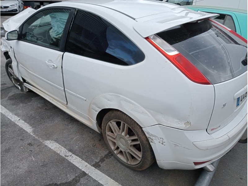 ford focus berlina (cap) del año 2007