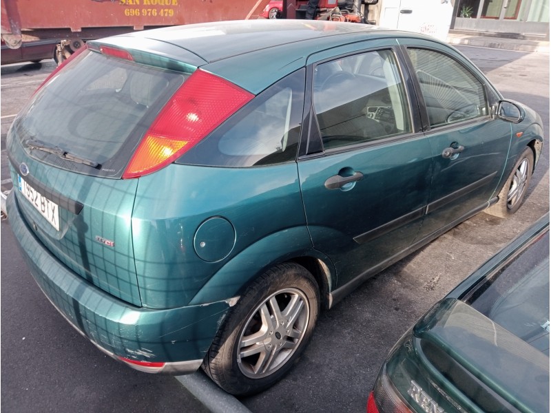 ford focus berlina (cak) del año 2002