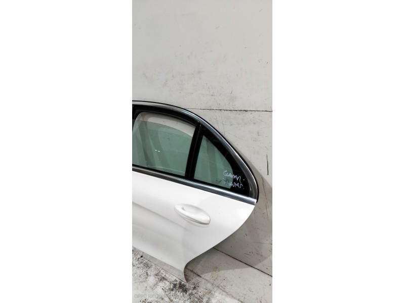 Recambio de puerta trasera izquierda para mercedes clase c (w205) lim. 2.1 cdi cat referencia OEM IAM   4P