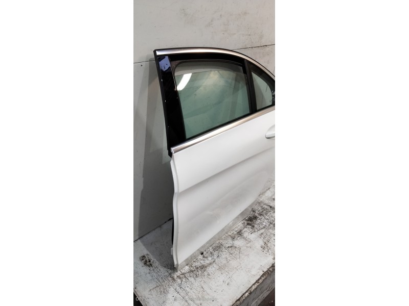 Recambio de puerta trasera izquierda para mercedes clase c (w205) lim. 2.1 cdi cat referencia OEM IAM   4P
