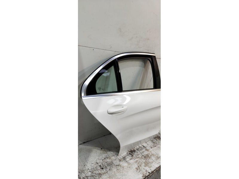 Recambio de puerta trasera derecha para mercedes clase c (w205) lim. 2.1 cdi cat referencia OEM IAM   4P