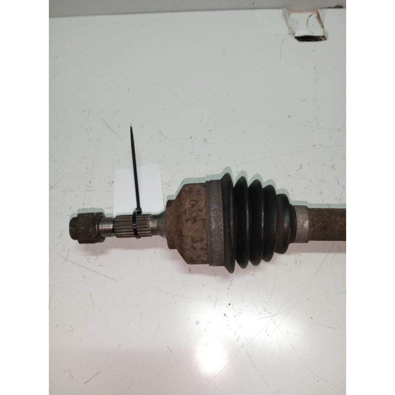 Recambio de transmision delantera derecha para citroen c3 1.4 16v sensodrive sx plus referencia OEM IAM 9638016880  