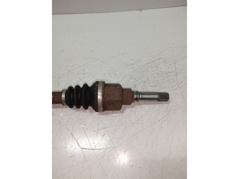 Recambio de transmision delantera derecha para citroen c3 1.4 16v sensodrive sx plus referencia OEM IAM 9638016880  