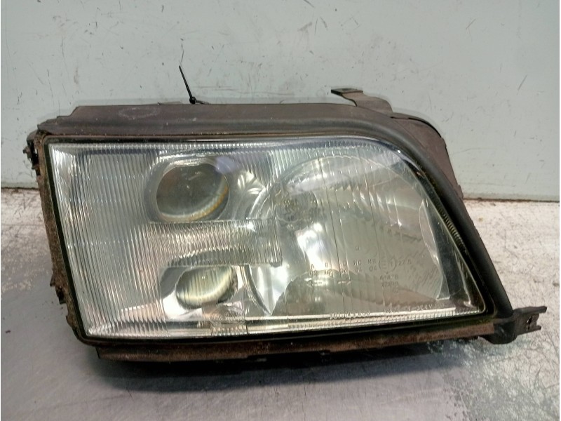 Recambio de faro derecho para audi a6 berlina (c4) 2.8 referencia OEM IAM 14050602RE  